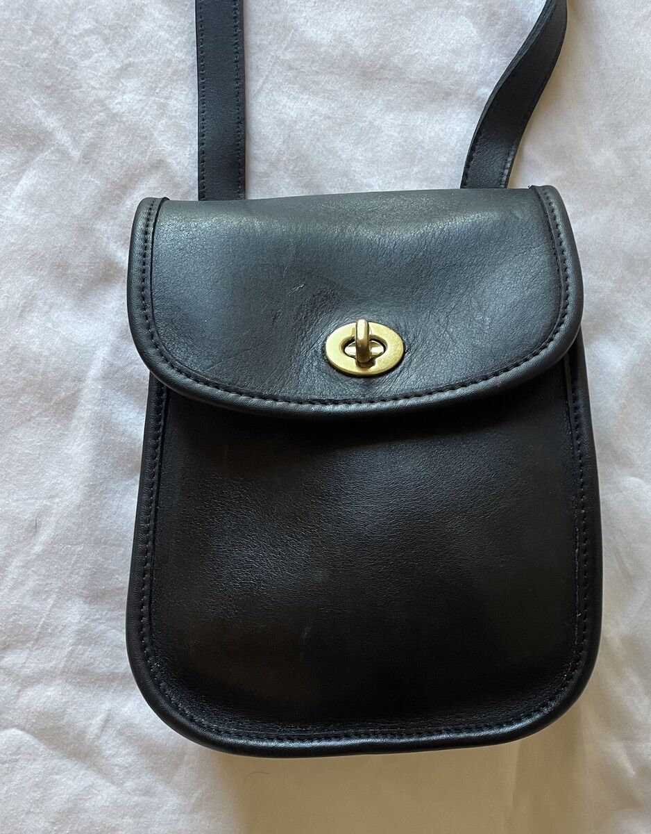 Coach Vintage Scooter Leather Side Pack Crossbody Bag 9978 Coach Vintage Scooter Leather Side Pack Crossbody Bag 9978