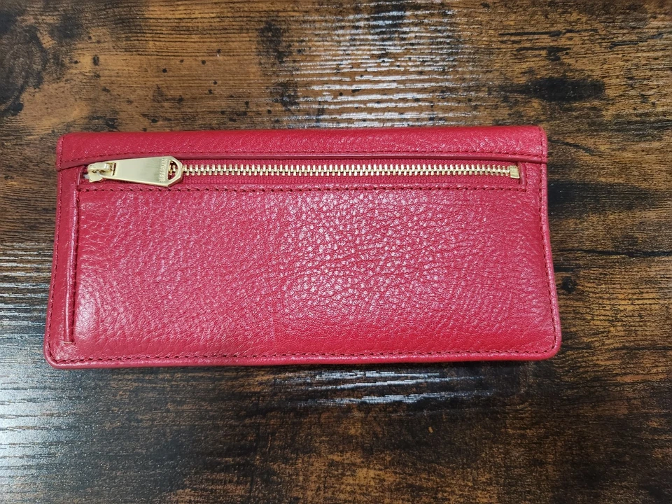 PRE-OWNED BRAHMIN Ady Women's Wallet - Very Good Condition (RED) ✨️RARE✨️ - Image 2 of 4