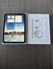 Apple iPad A2696 (10th Generation) 10.9  WiFi