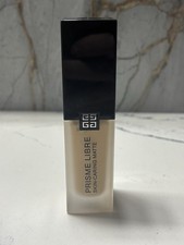 Givenchy Prisme Libre Skin Caring Matte Liqui...