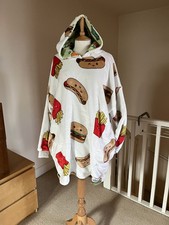 Primark Reversible Snuddie XS/S Oversized Hoodie Blanket Burger&Fries/Vegetables