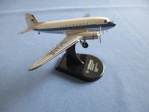 Lufthansa Douglas DC 3 Metall Modell 1:200 - Bild 4 von 11