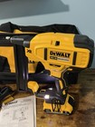 DEWALT 20V MAX XR Brushless 18-Gauge Crown Stapler Kit — photo 2