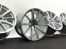 21 Zoll Audi RS6 C8 RS7 4K 10-Speichen-Stern Original Sport Alufelgen