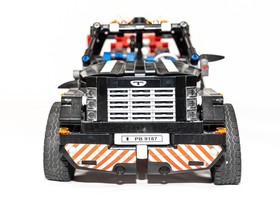 LEGO Technic 9395 &ndash; Pick-Up Tow Truck