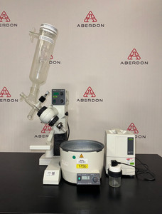 Buchi Rotavapor R-124 with B-490 Heating Waterbath ,  Vacuum Pump V-700  #17667