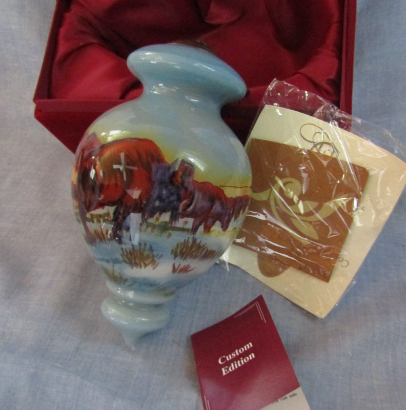 NE`QWA CLARE MACKIE ORIGINAL ART GLASS CHRISTMAS ORNAMENT BUFFULO WINTER SIGNED
