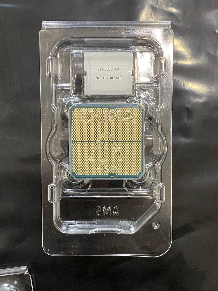 Procesador de escritorio AMD Ryzen 9 7900X 12 núcleos, 24 hilos desbloqueado Foto 2 de 3