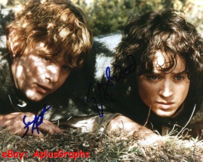THE LORD OF THE Elijah Wood with Sean Astin SIGNED