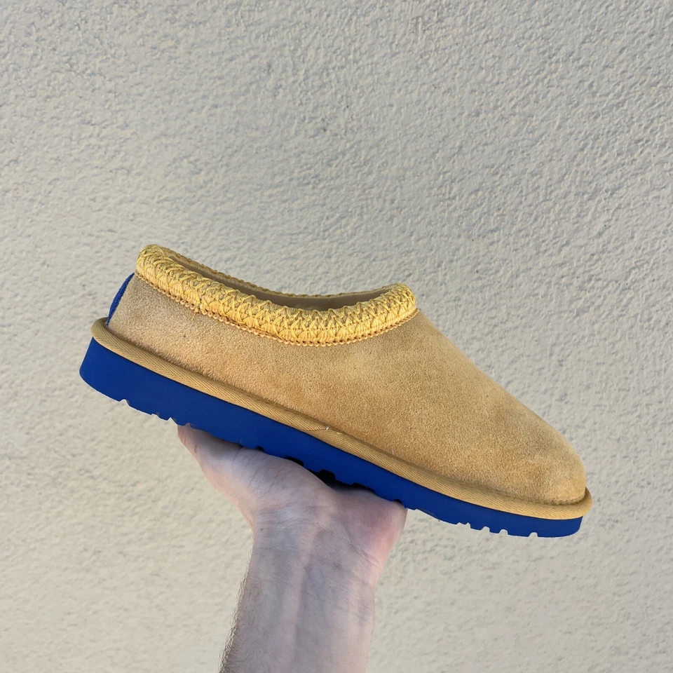 Zapatillas UGG Tasman Verano Neptuno Gráfico Contorno Color UCLA - Talla 7 Para Hombre / 8W Foto 4 de 4