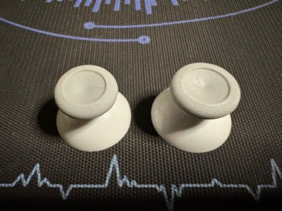 NEW Microsoft Xbox One S 1537 1697 1708 GREY ON WHITE Joysticks Thumbsticks 2334
