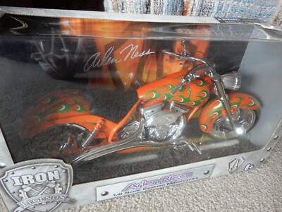 Toy Zone Iron Legends Arlen Ness 1/6 Scale Custom Motorcycles Red
