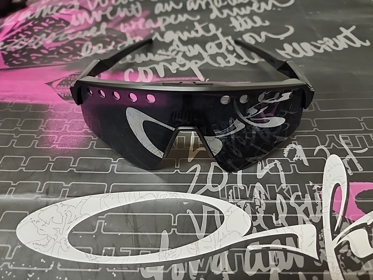 OAKLEY × FRAGMENT SUTRO 限定アイテム FRAGMENT X OAKLEY SUTRO VENTED - POLISHED BLACK / PRIZM GREY