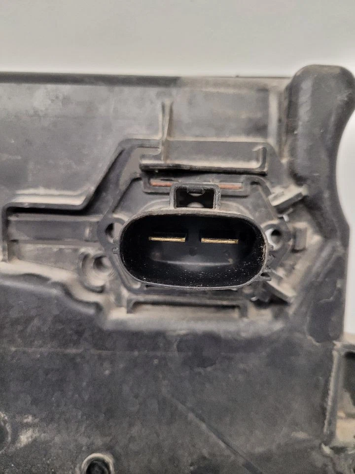 Conjunto de ventilador de motor de ventilador de radiador Chevrolet Equinox 2010-2017 25952785 Foto 2 de 4