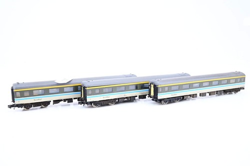 Rastrillo Graham Farish calibre N de 3 entrenadores Scotrail Mk2 primera clase No.3248 - sin caja | Condition: Used