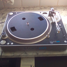 Stanton T.80 Belt Drive DJ Turntable Pitch Control Straight Tonearm Black/Silver