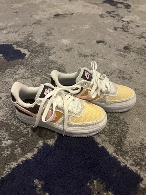 Nike Air Force Tear Away W Size 5 Never Worn