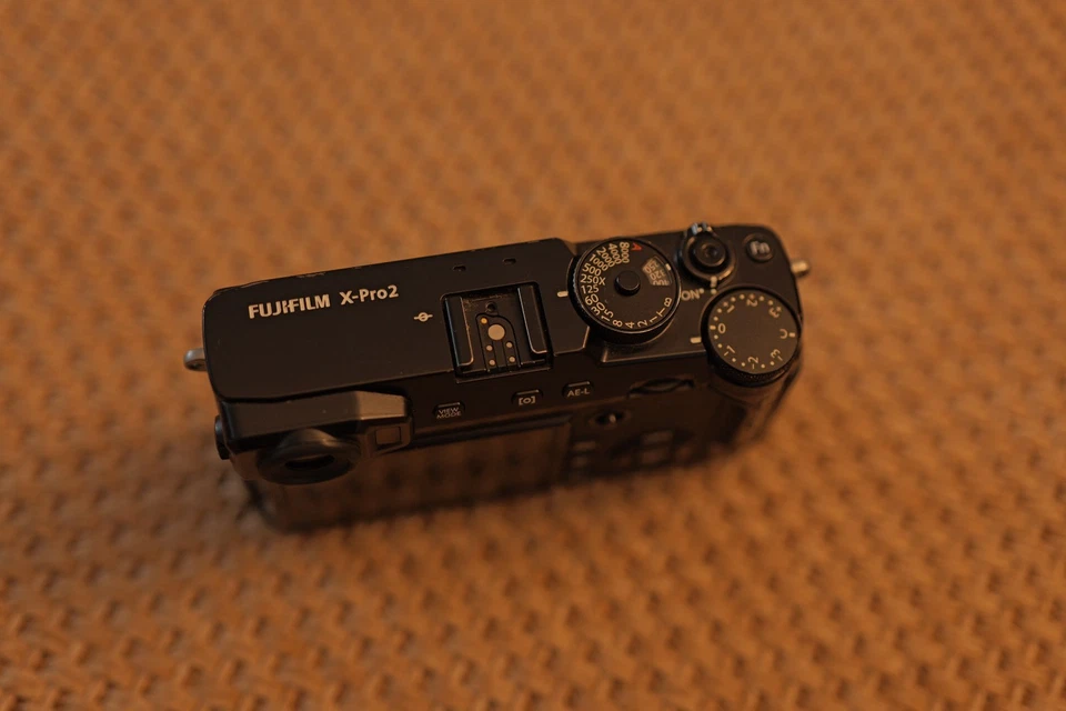 Fujifilm X-Pro2  Mirrorless Digital Camera 24.3MP - Black, photo 3 of 5
