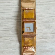 Dolce & Gabbana D&G Gold Bracelet Watch Elegant Design Women’s