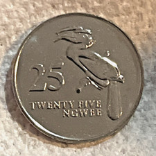 1992 Zambia Coin 25 ngwee Crowned Hornbill Bird Animal African Wildlife
