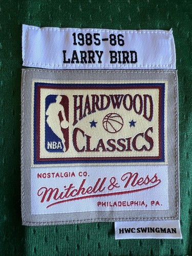 Larry Bird Celtics Signed Fadeaway Mitchell & Ness Swingman Jersey PSA witnessed - Picture 8 of 9