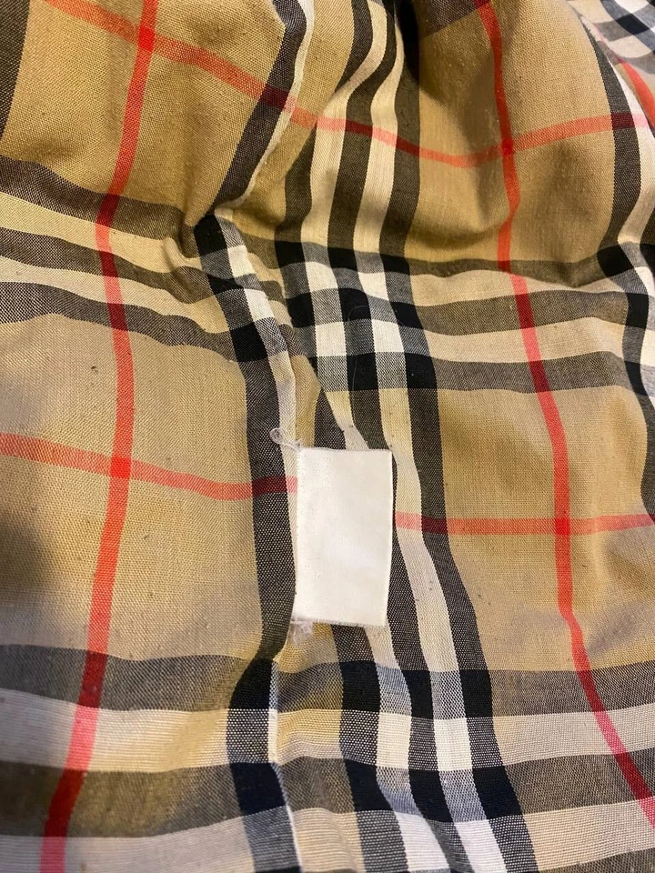 Винтажный Burberry хаки траншея - знаковый британский стиль - Изображение 4 из 4