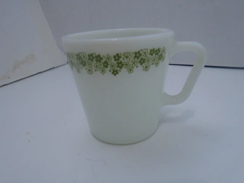 Vintage D Handled Pyrex Crazy Daisy Spring Blossom Coffee Cup Mug No. 1410