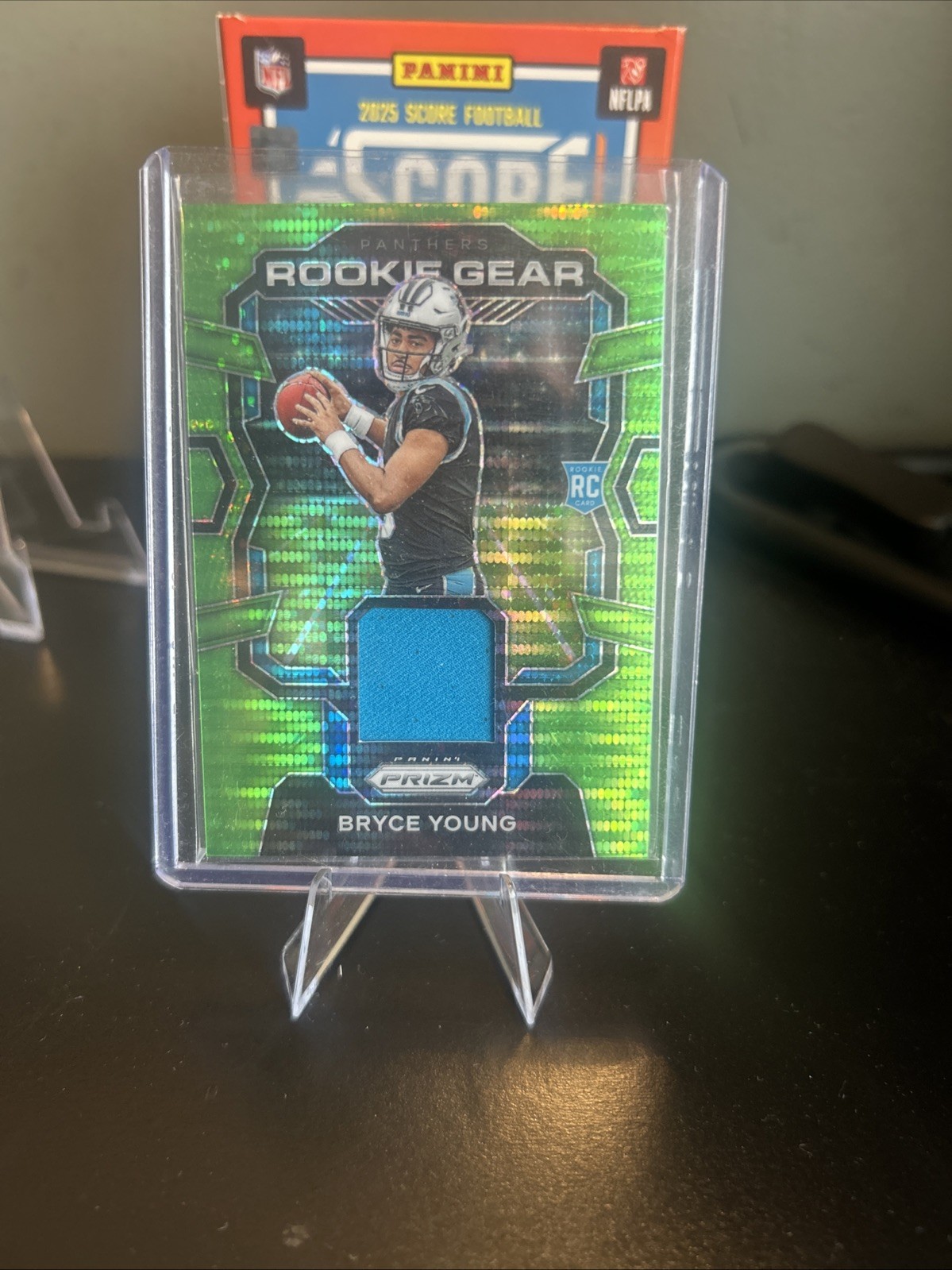 2023 Panini Prizm - Rookie Gear Bryce Young #RG-BY Neon Green Pulsar Prizm (MEM,