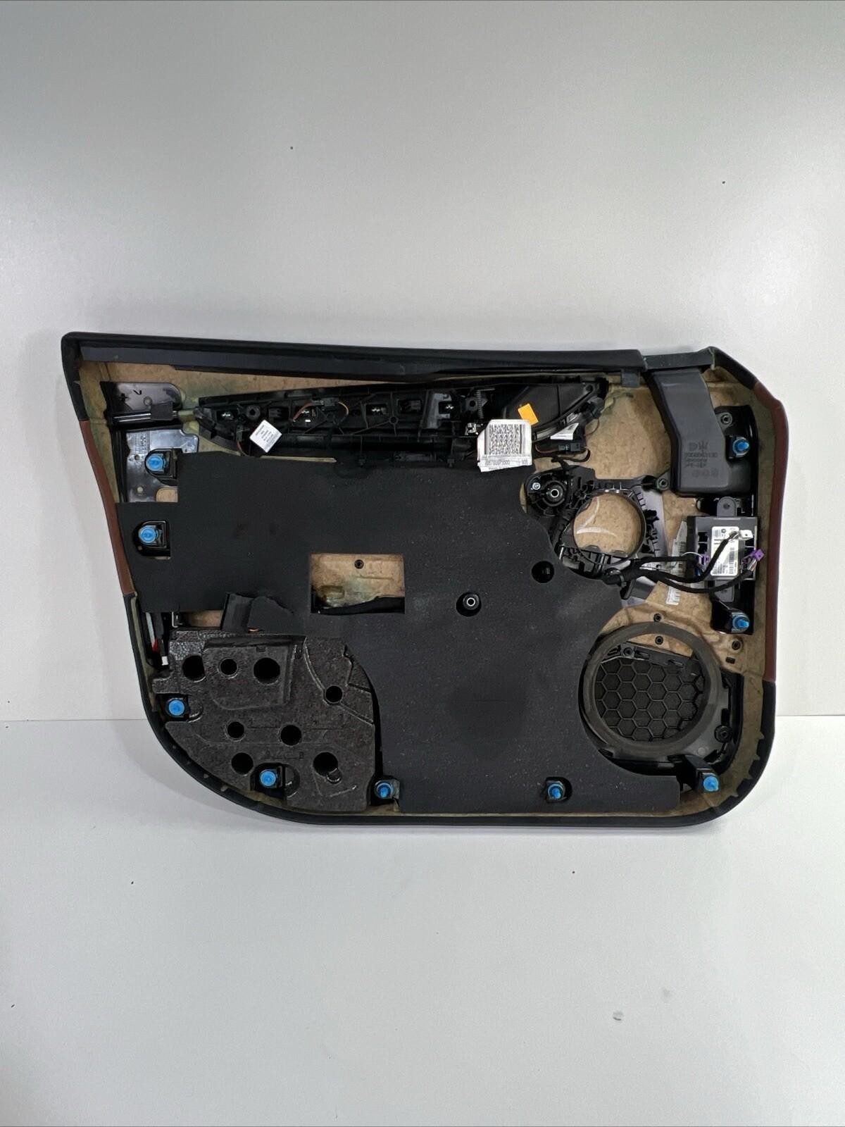14-18 Maserati Quattroporte Front Right Passenger Side Interior Door Panel OEM