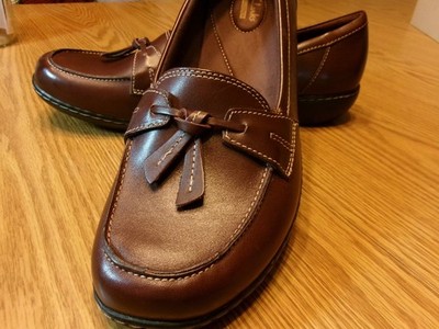 Clarks Women's Ashland Bubble Slip-On Loafers. 12M US. New with Box. Casual.