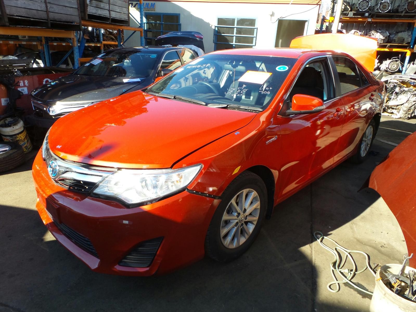 2014 Toyota Camry OUTER LH FRONT HANDLE W/ KEYLESS ENTRY ASV50 12/11-04/15 image 7