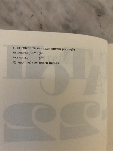 CATCH-22 BY JOSEPH HELLER 1962 HARDBACK (3RD IMP) + REPRINT SOCIETY EDITION.1963 - Picture 3 of 17