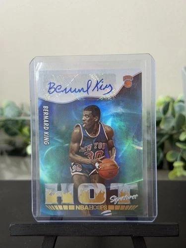 2022-23 Panini NBA HOOPS Hot Signatures Bernard King #HS-BRK (AU)