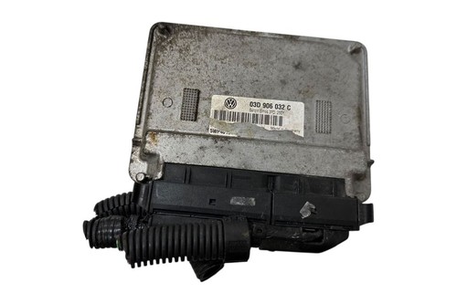 Volkswagen Polo 2002 03D906032C Motorsteuergerät Modul ECU ONV64550