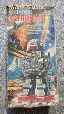 Vintage Horikawa Tin Battery Operated Rotate-O-Matic Super Astronaut Robot 1960s