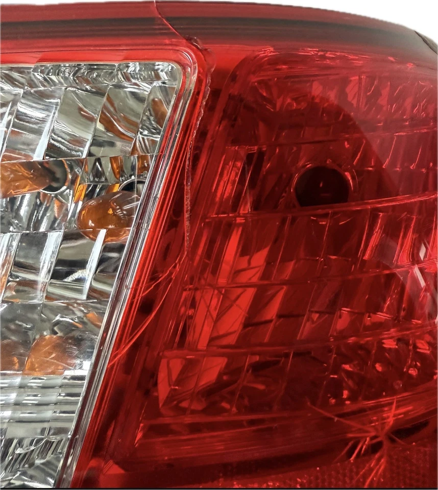 Subaru Impreza taillight 2009/14 OEM – Slight Crack – right side – No Bulbs - image 2 of 4