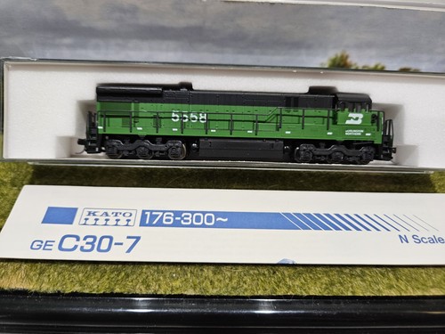 locomotiva diesel-elétrica GE C30-7 | Luiz Ernesto