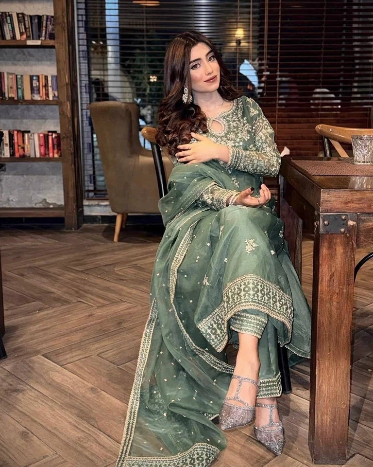 Pakistani Dress Salwar Kameez Ready To Wear Suits Indian Wedding Party Bollywood - Image 4 of 4