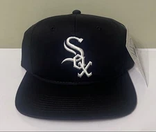 Vintage Chicago White Sox YoungAn Outdoor Cap Adjustable Snapback Cap Hat 90s