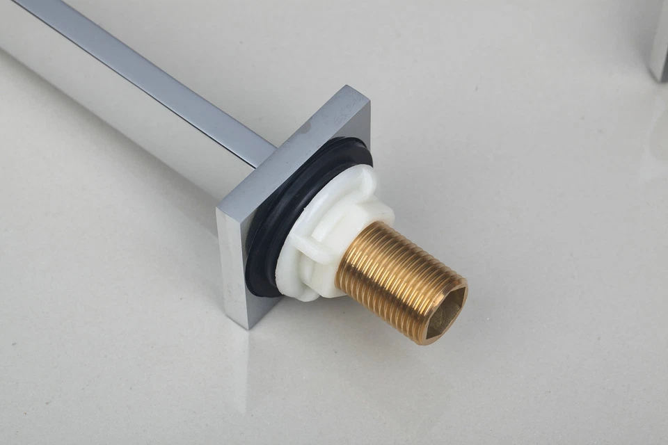 Bathroom Bathtub Basin Sink Mixer Tap 3PCS Chrome Spary Faucet Set Deck Mount - Image 3 of 4