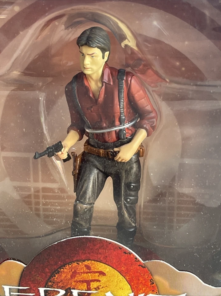 FIGURA SERENITY FIREFLY DARK HORSE DELUXE 3 PVC RIVER, MAL y JAYNE Nueva En Caja Foto 3 de 4