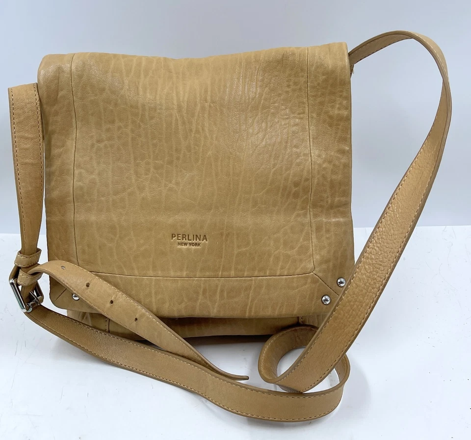 Bolso de hombro bandolera de cuero marrón para mujer Perlina New York Foto 2 de 4