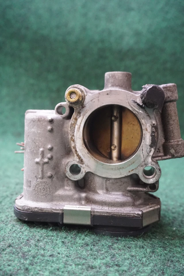 2013 Chevrolet Cruze 1.4L corpo do acelerador fabricante de equipamento original 55581662 113.603 milhas - Imagem 3 de 4