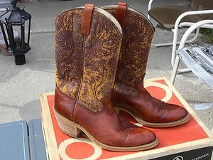 vintage mens dingo boots