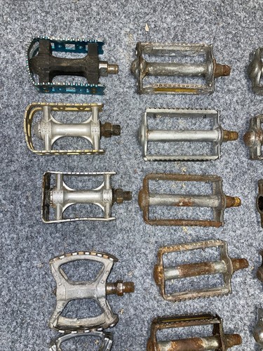 40 Old School Bicycle Pedals & Vintage Pedal Parts Lot Sale - Picture 2 of 5