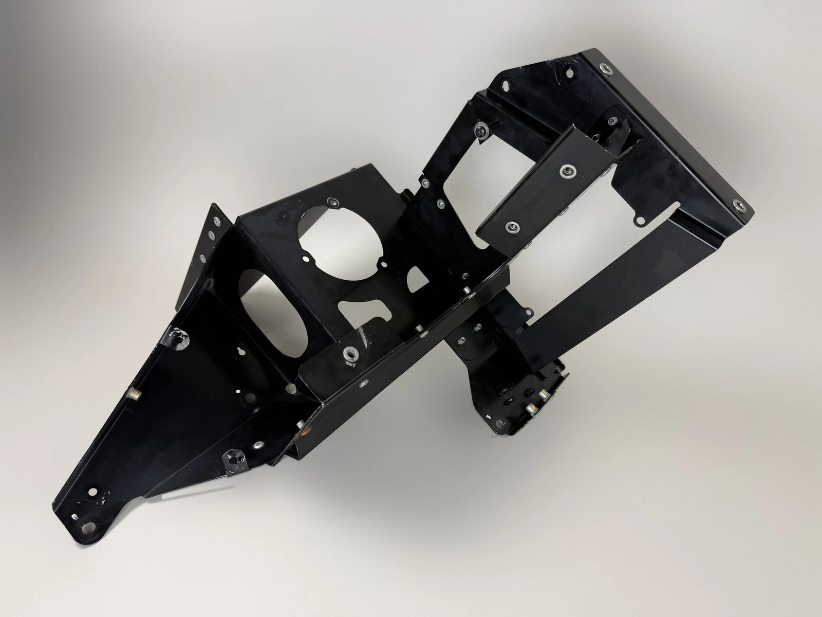 McLaren 570S 2016-2021 Rear Support bracket P/N 13AA765CP