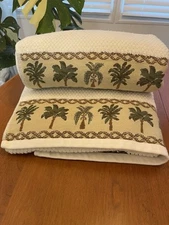 2 JC Penney Home Collection Palm Tree Tapestry cream Waffle Bath Towels 25 X 45