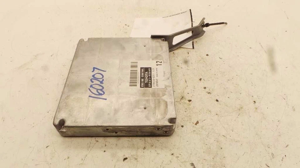 Toyota Highlander 2004 motor módulo de control electrónico montaje ECM  Foto 2 de 4