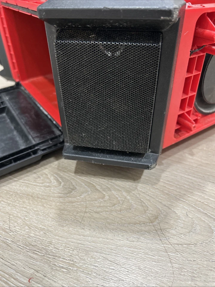 Milwaukee 2950-20 M18 speaker unit (original disassembled) - Image 3 of 3