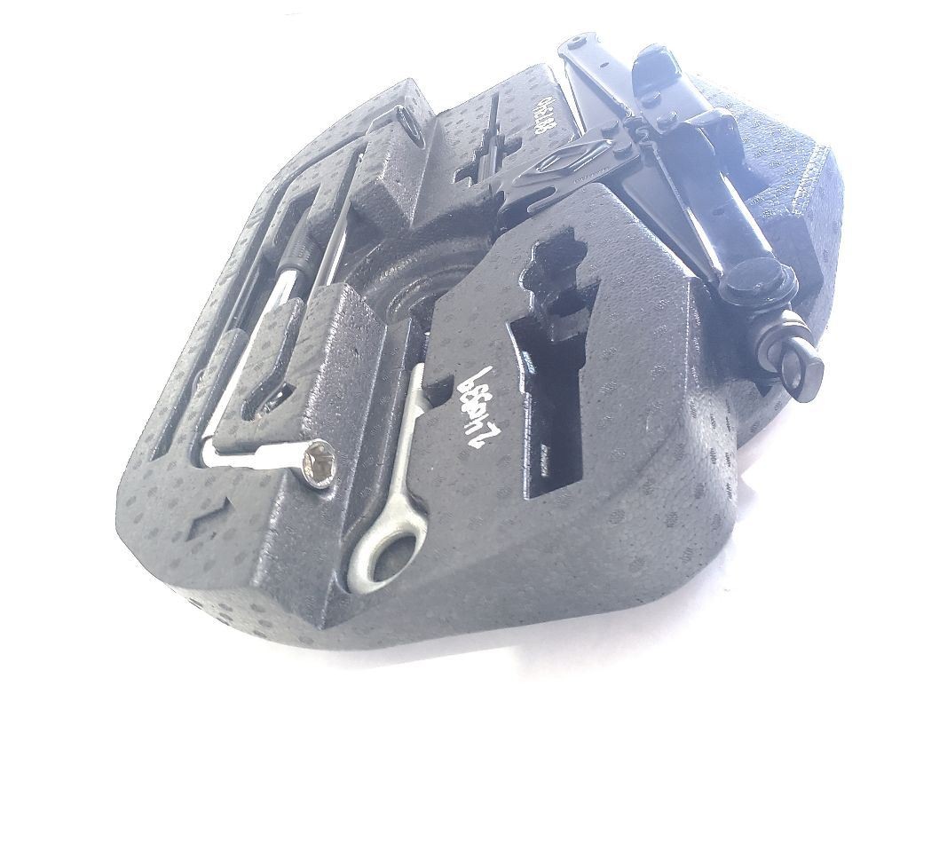 2017 Maserati Levante OEM Jack Kit With Foam 1 Missing Tool